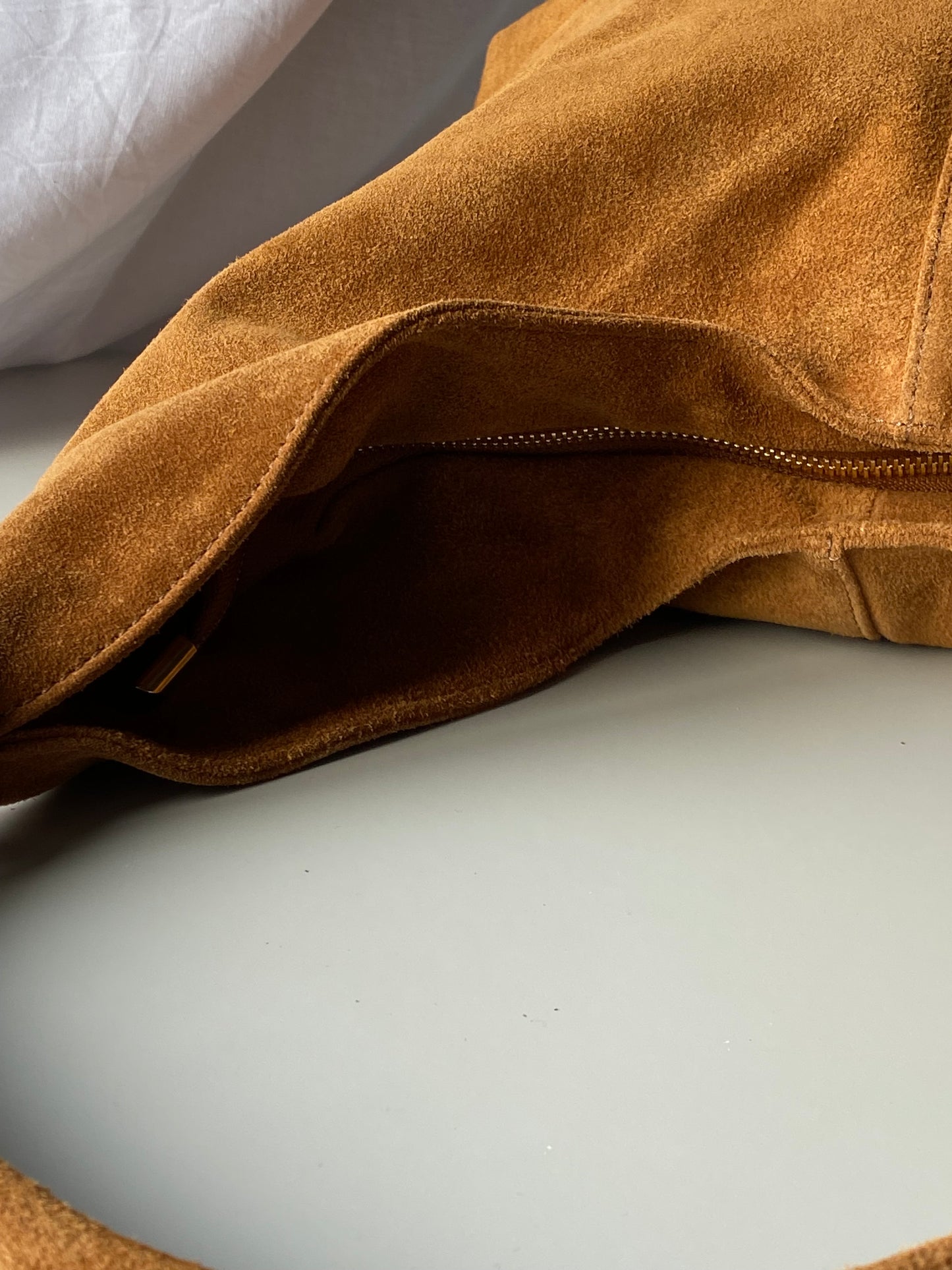 Borsa hobo in pelle scamosciata