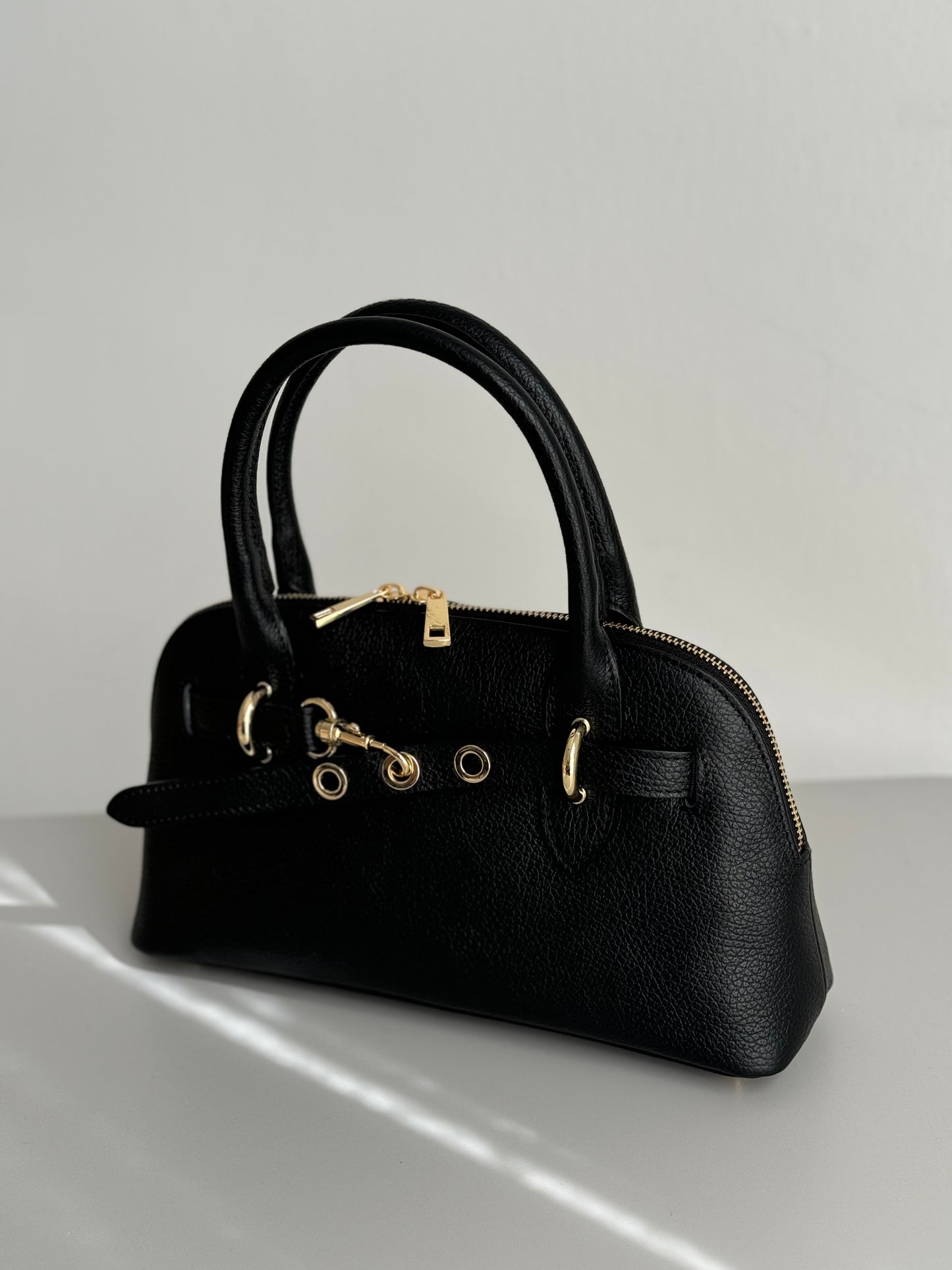 borsa a mano con tracolla