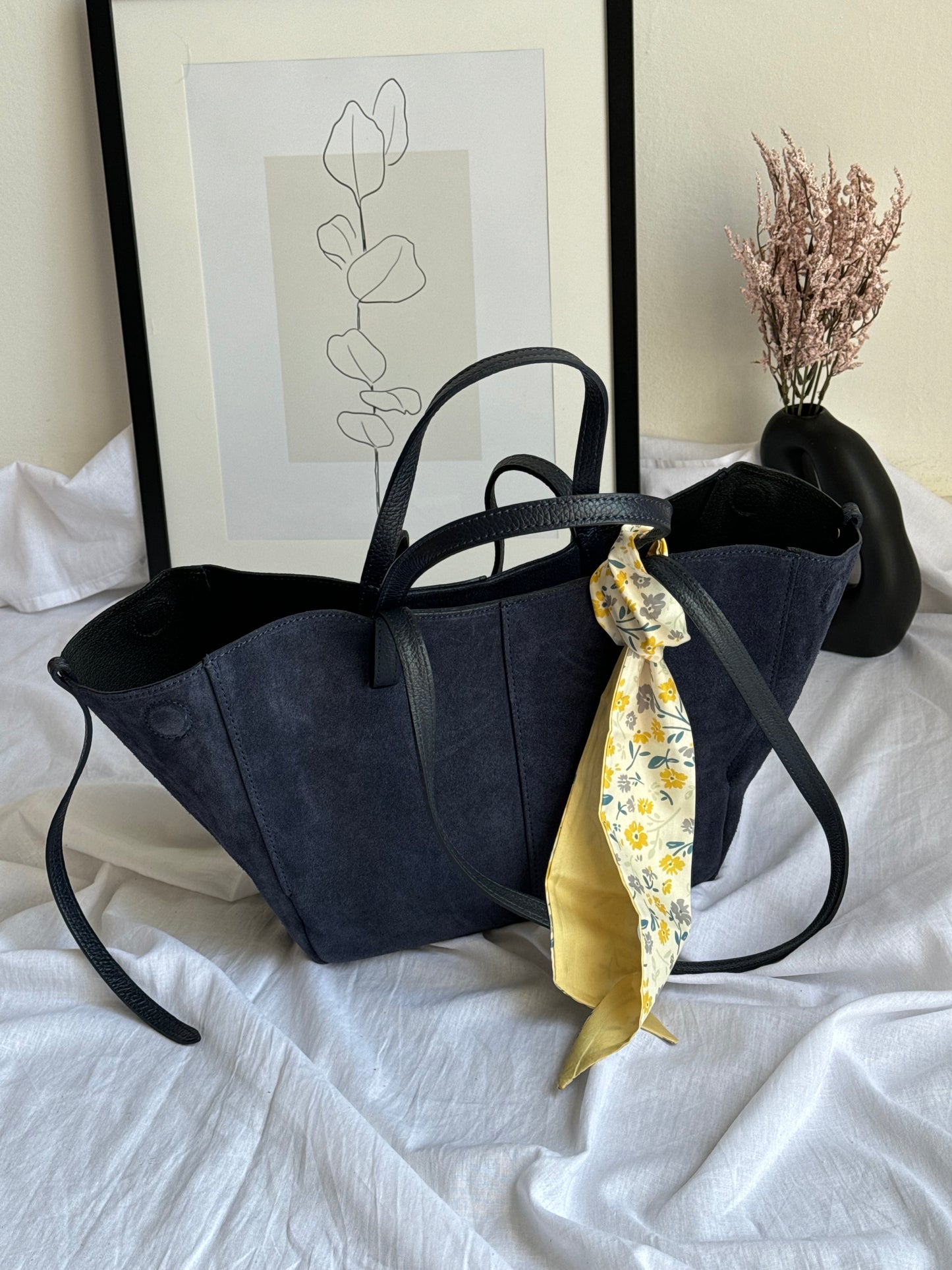 borsa con doppi manici magnetici