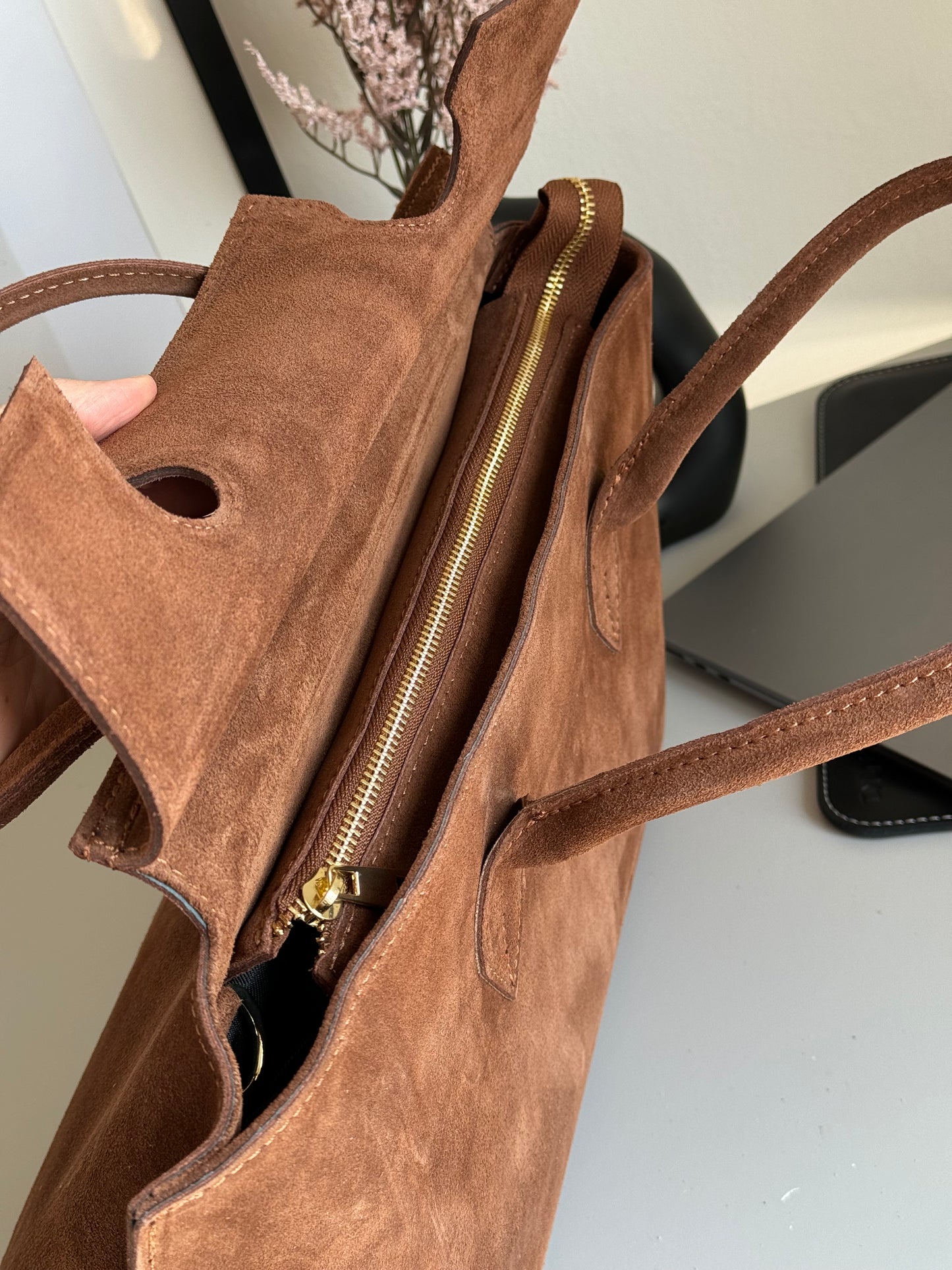 borsa in pelle scamosciata