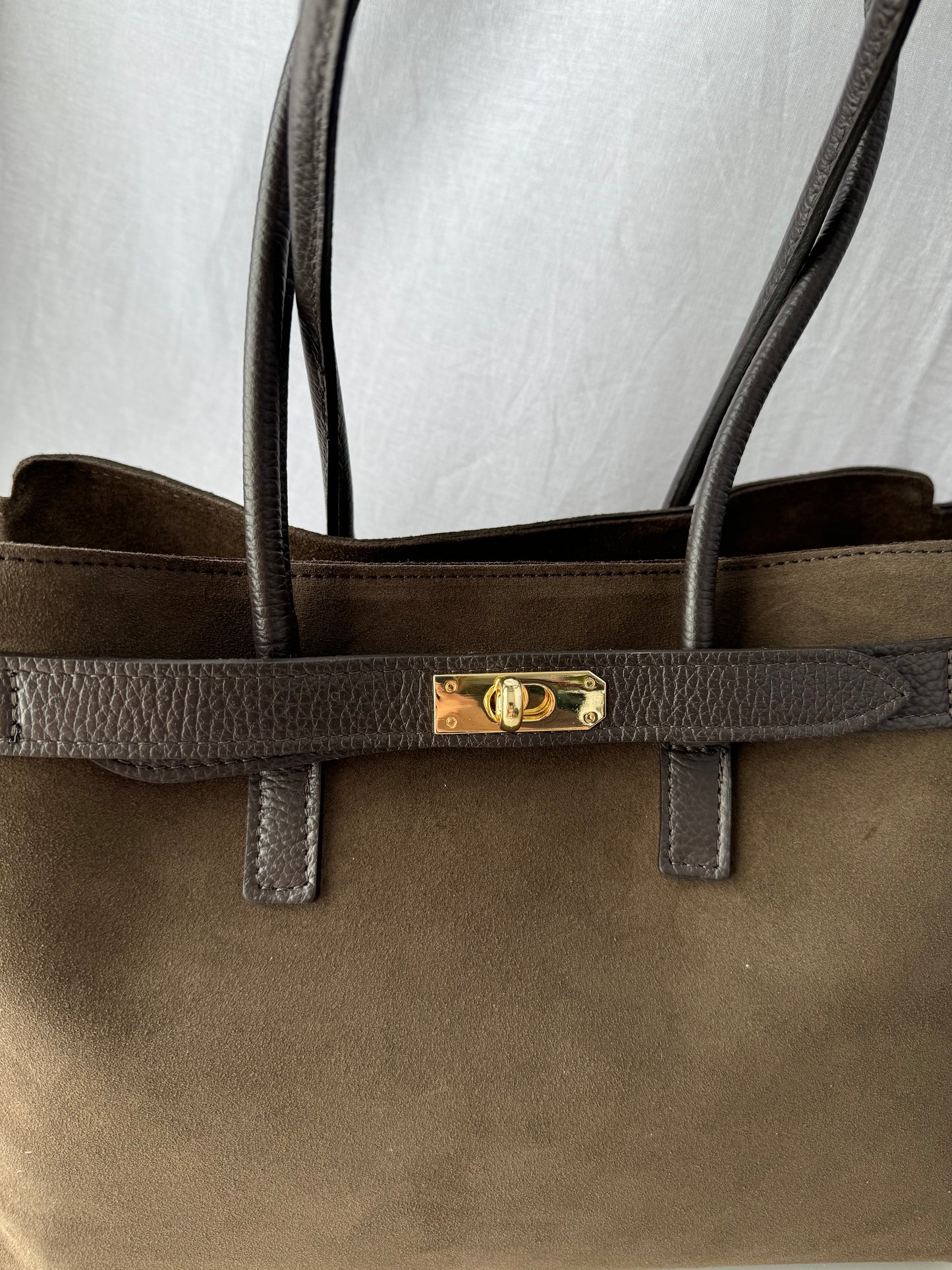 borsa in pelle scamosciata