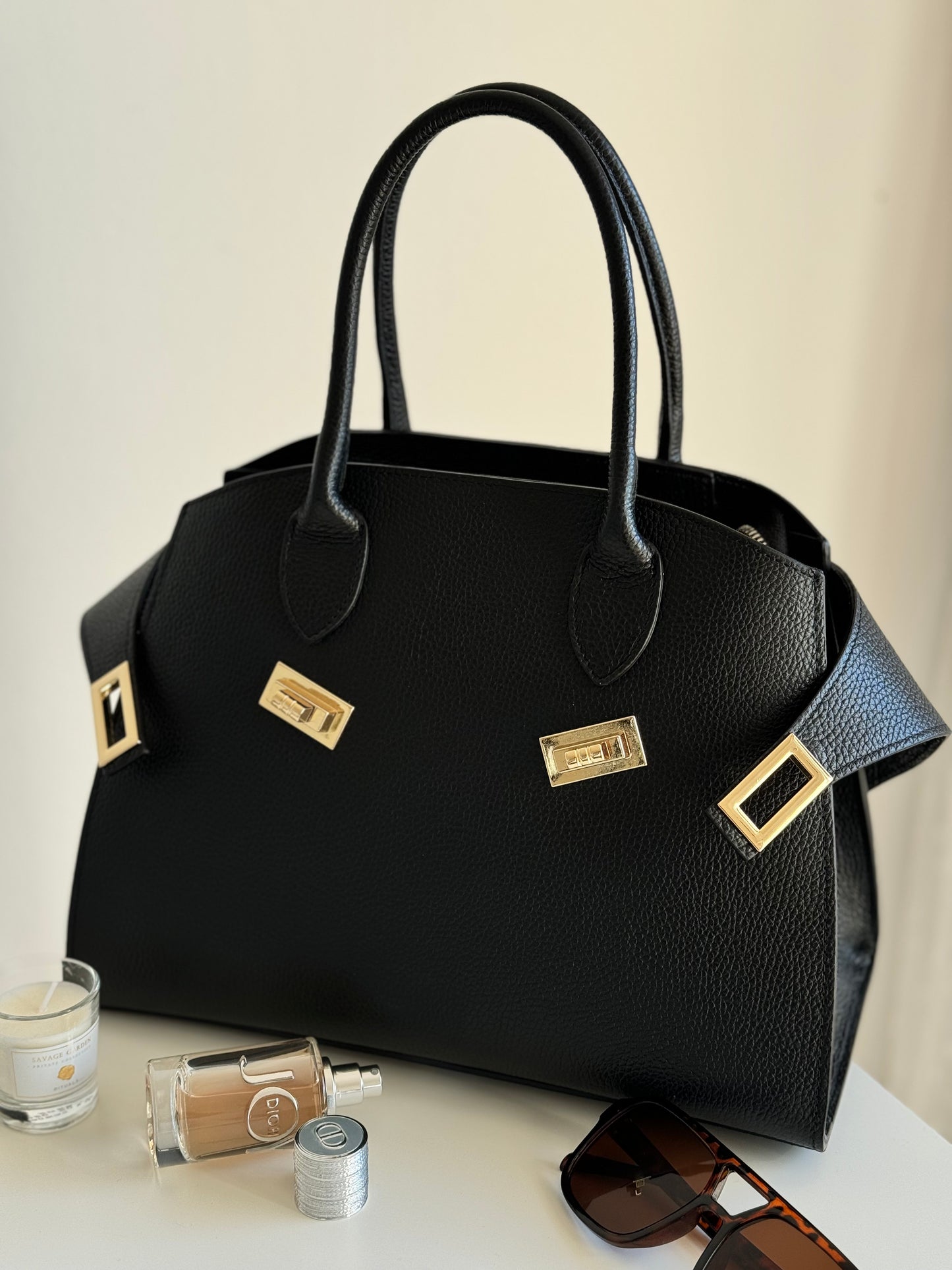borsa con manico e tracolla