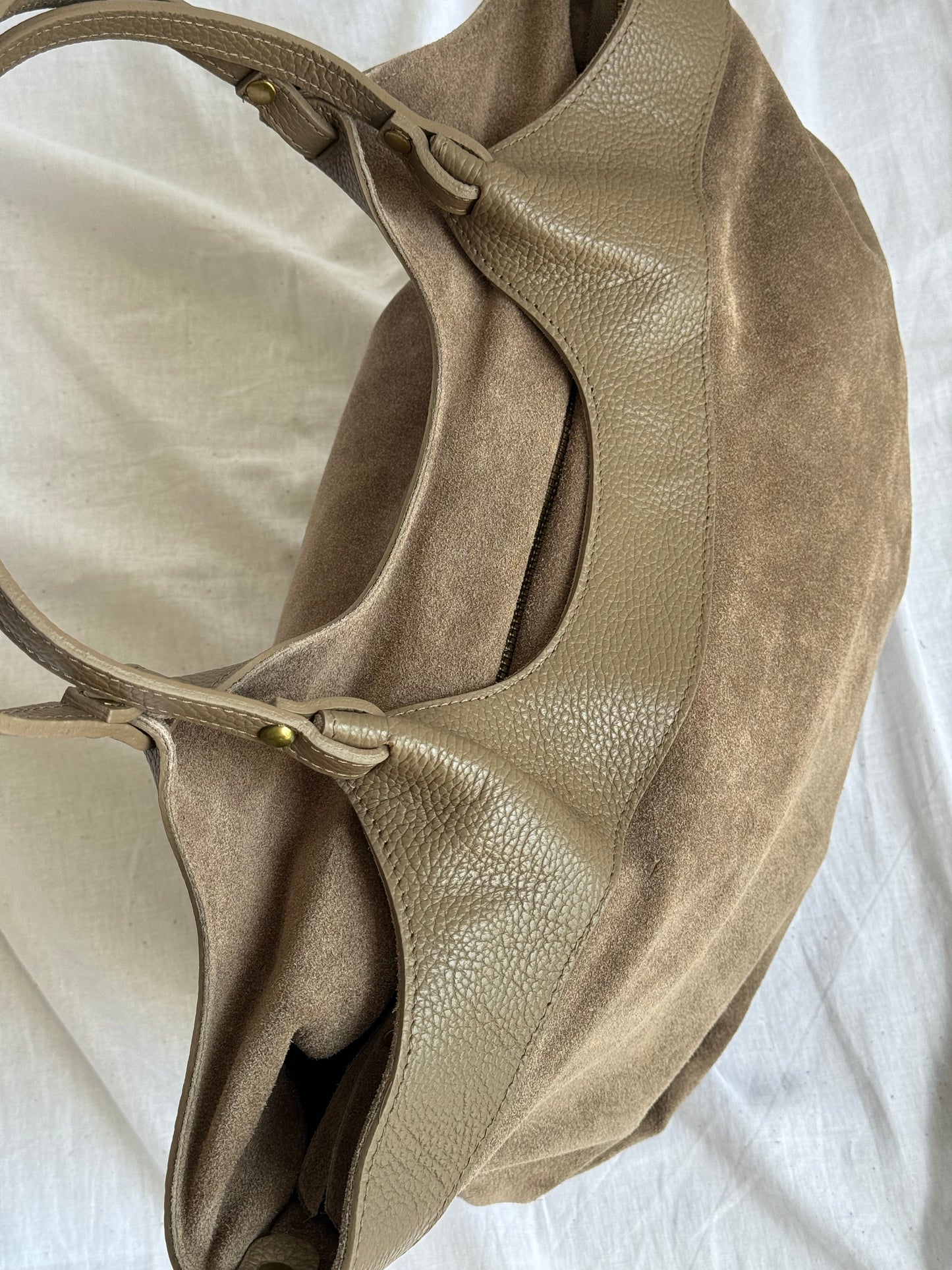 borsa in pelle scamosciata