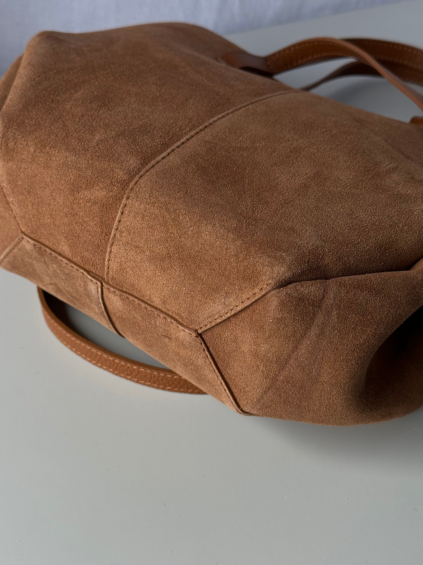 borsa con doppi manici e bottoni
