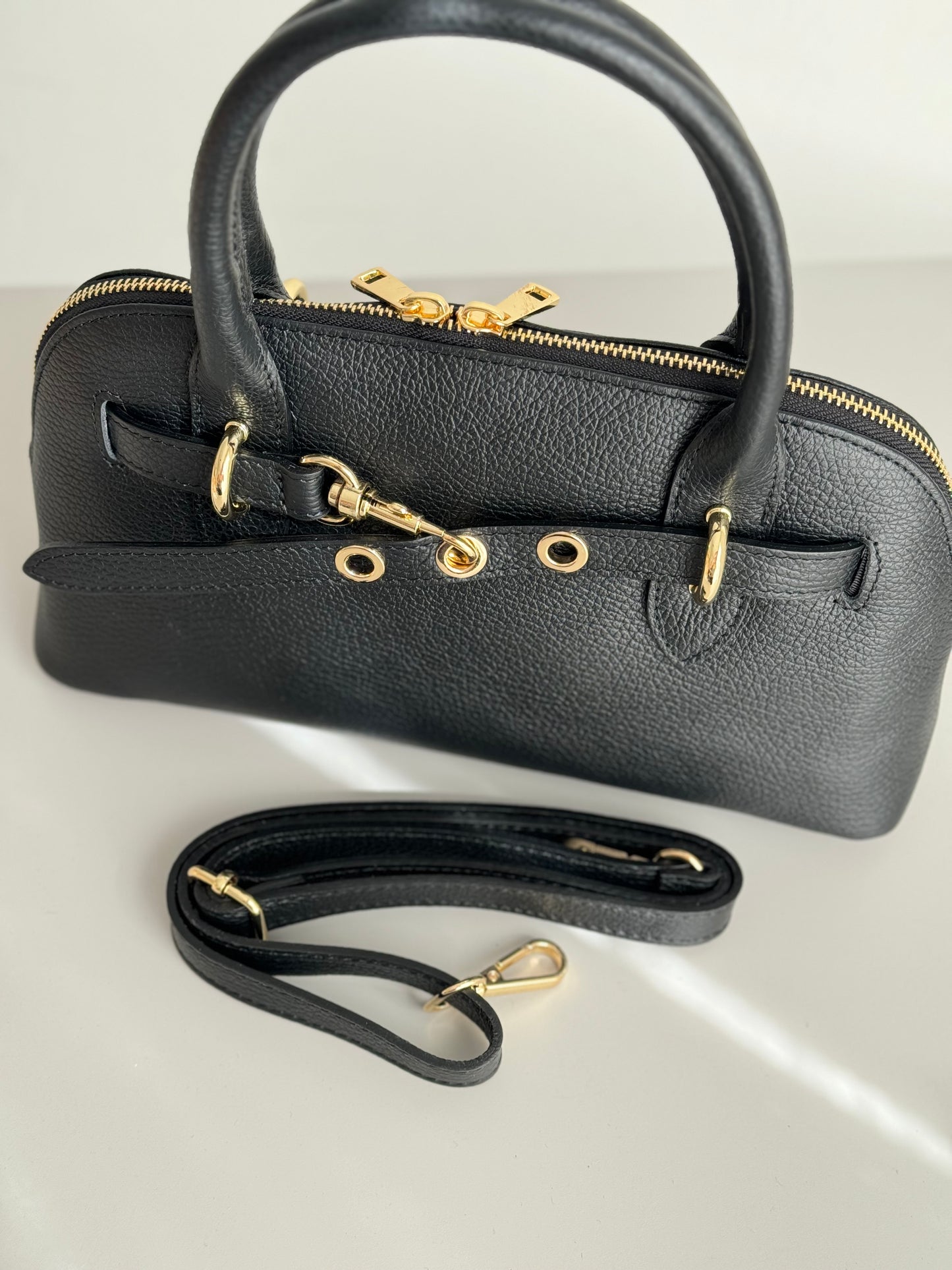 borsa a mano con tracolla