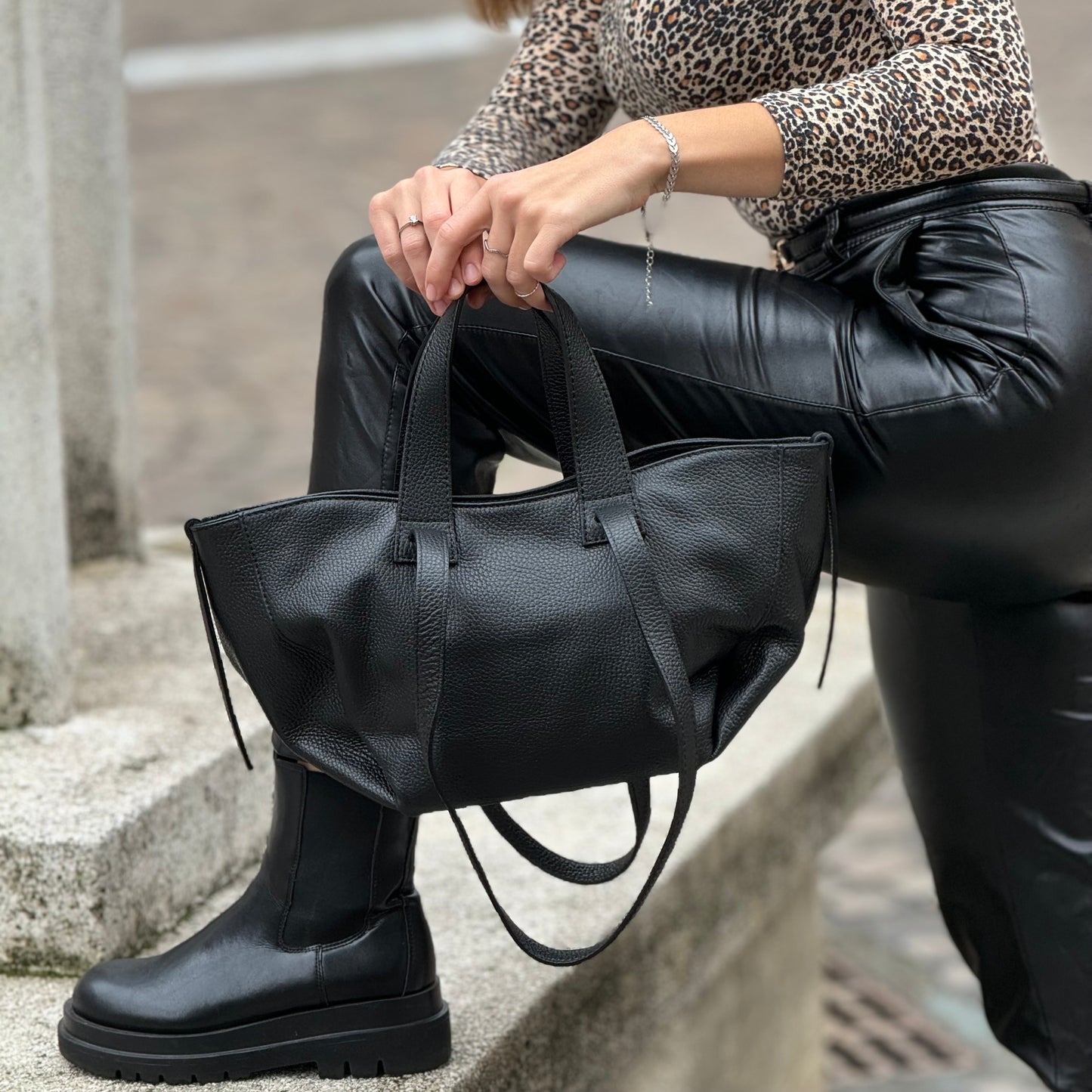 Borsa con doppio manico