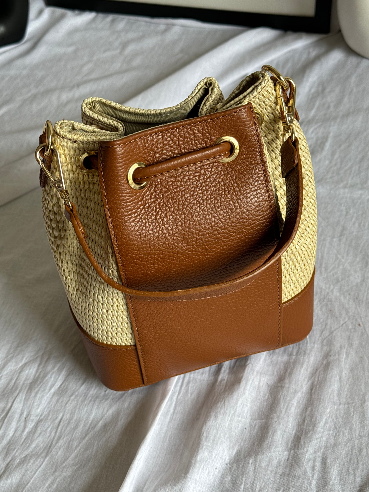 Borsa secchiello in rafia