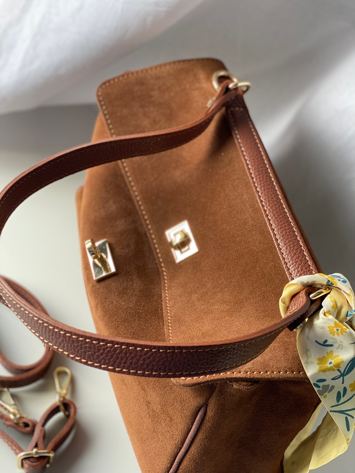 Borsa tote mini in pelle scamosciata