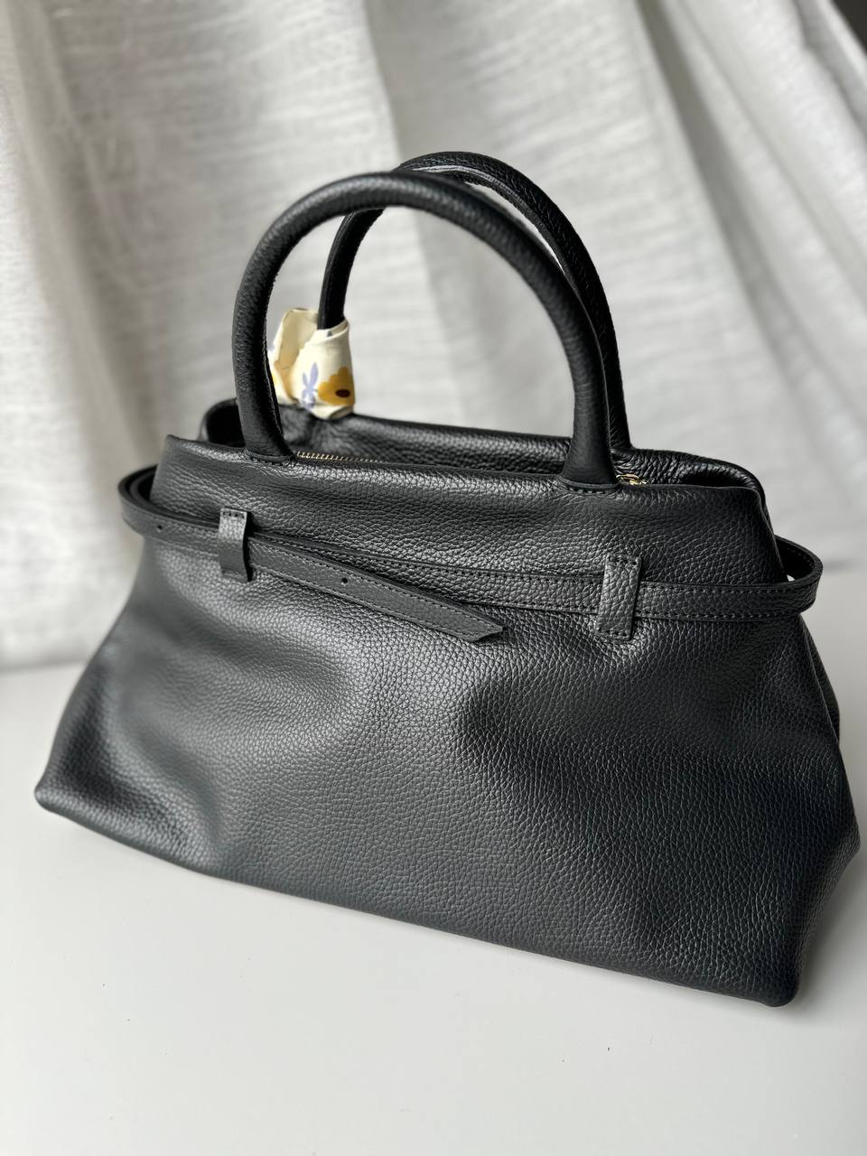 borsa con manico e tracolla