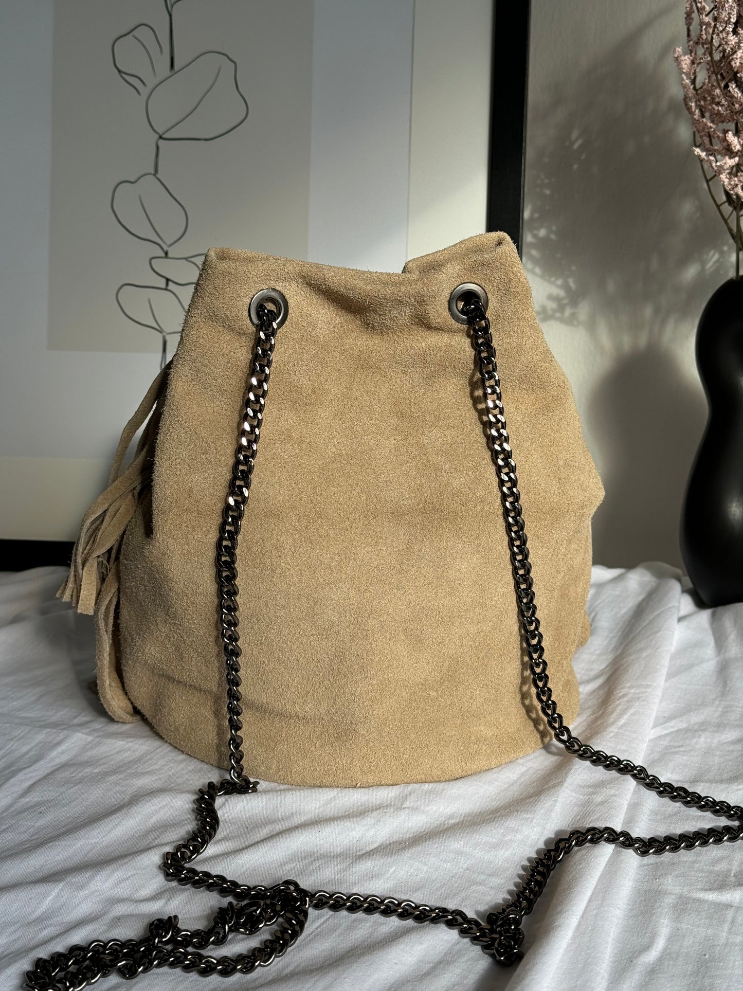 borsa a secchiello in pelle scamosciata