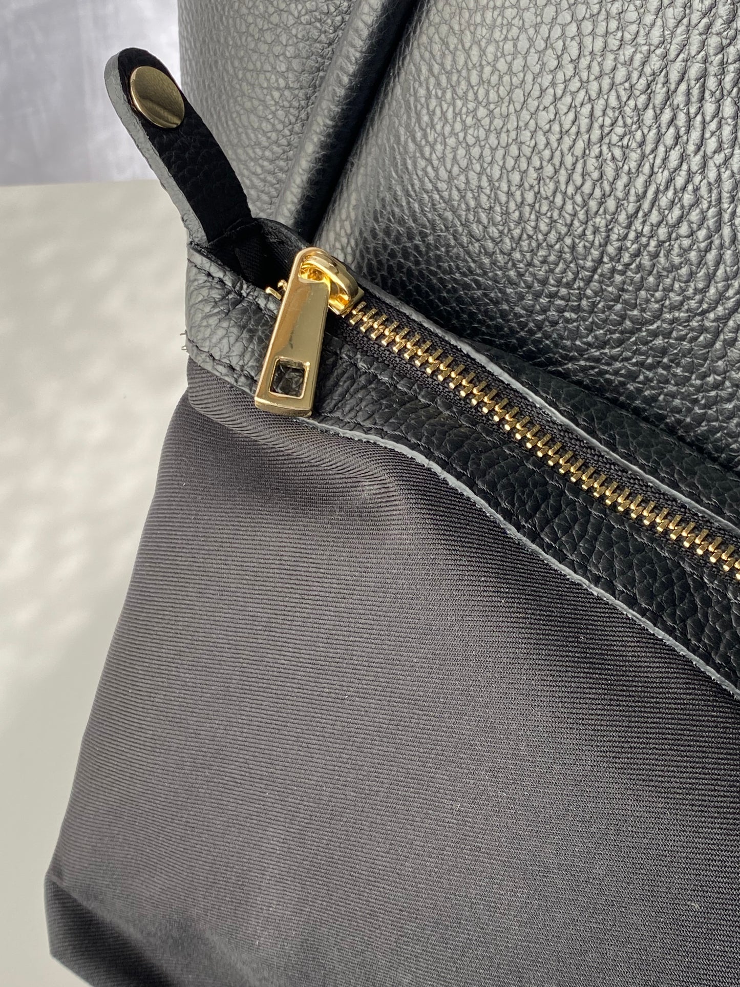 Borsa con tracolla e pochette