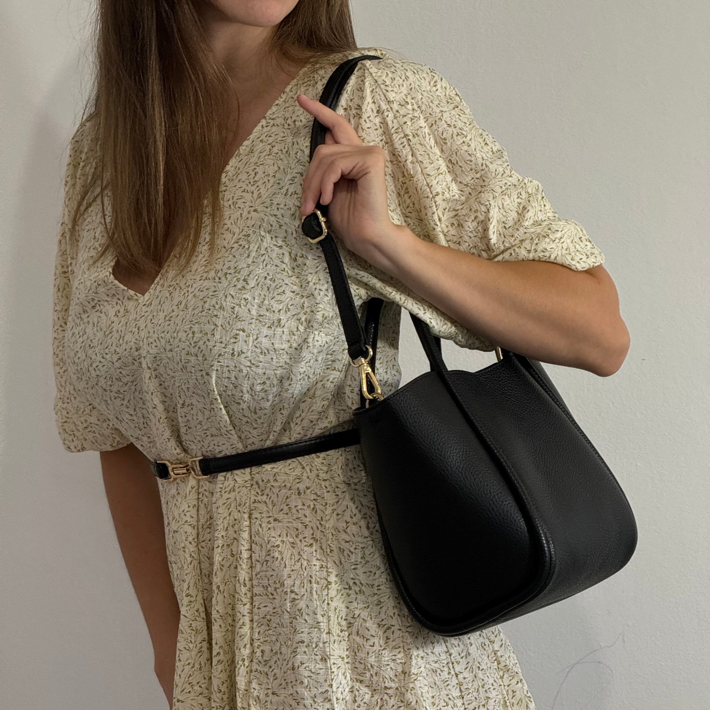Borsa con tracolla e pochette