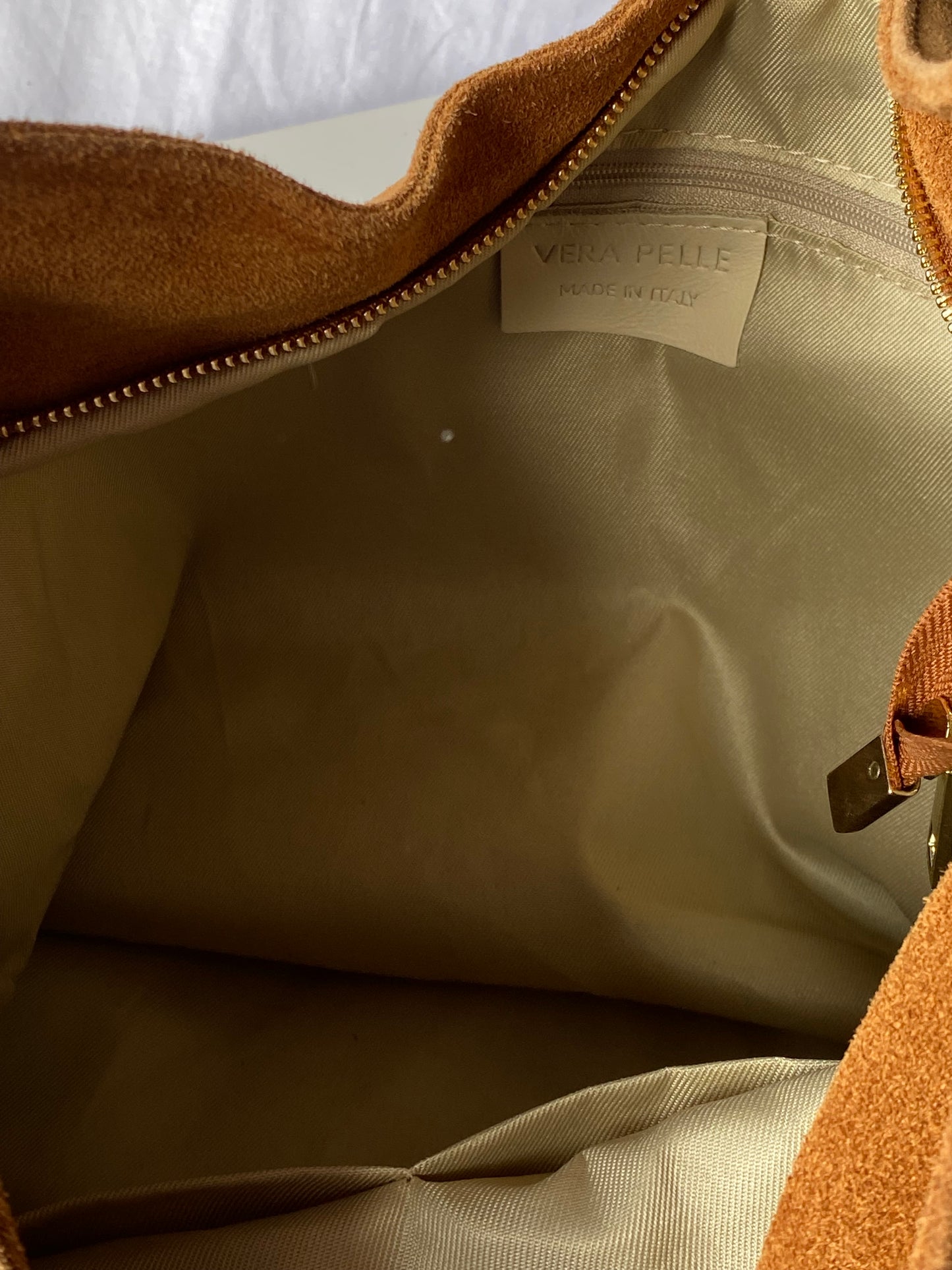 Borsa hobo in pelle scamosciata