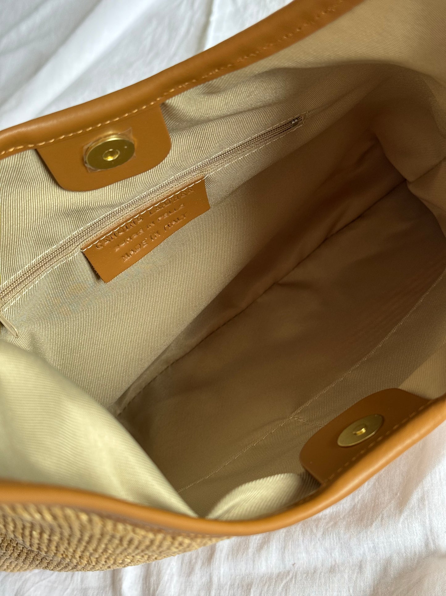 Borsa hobo in rafia
