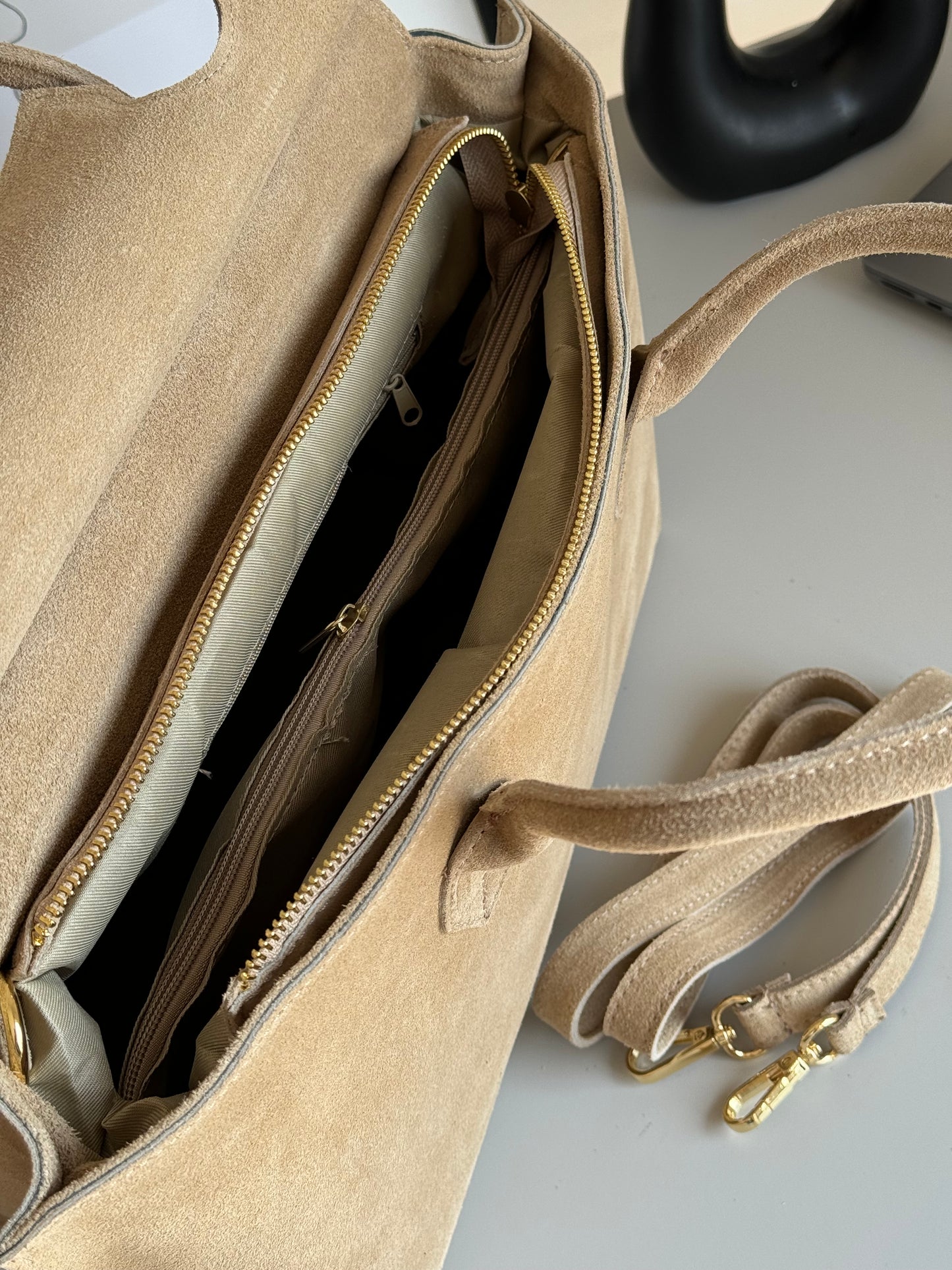 borsa in pelle scamosciata