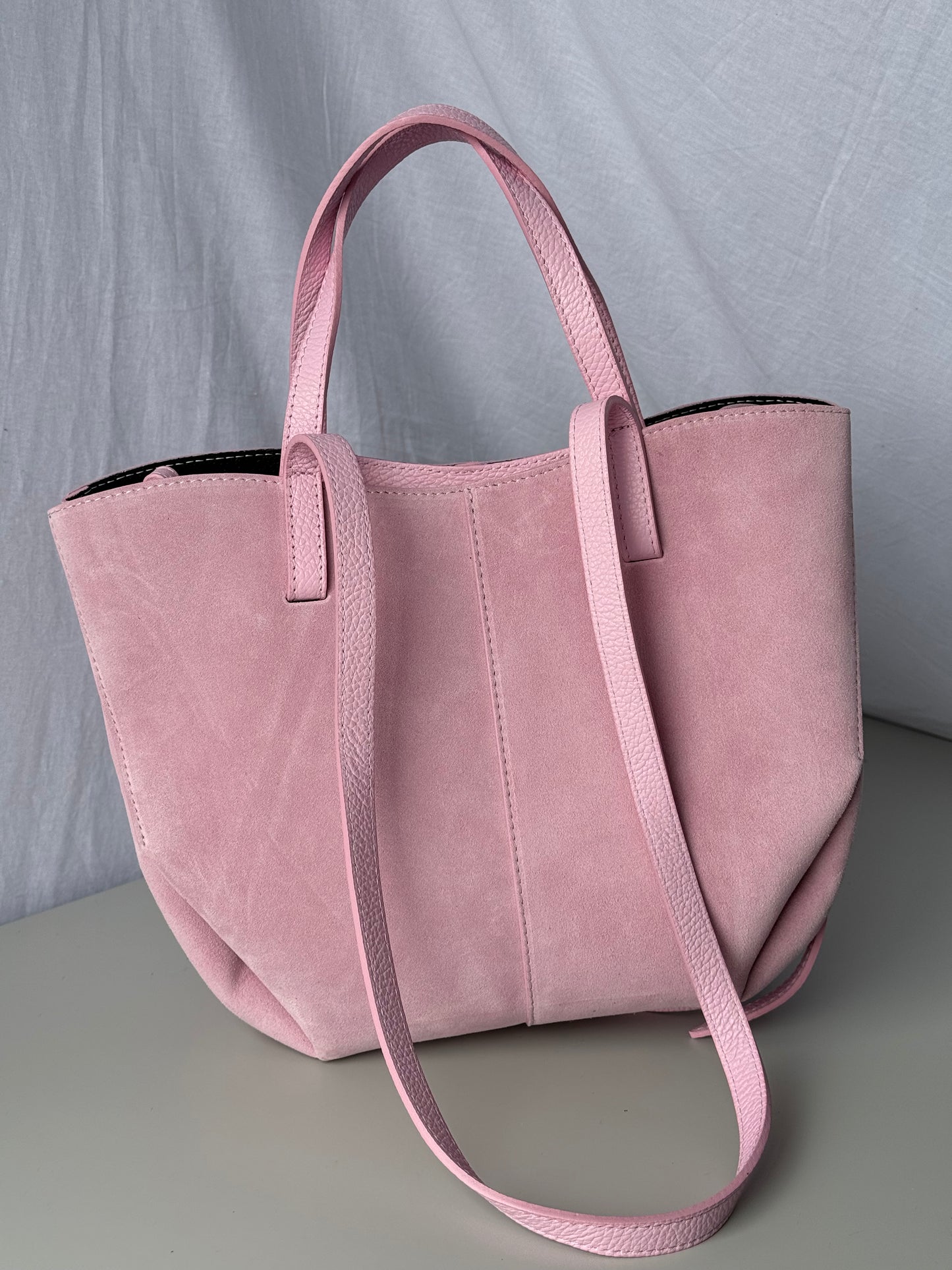 borsa con doppi manici e bottoni
