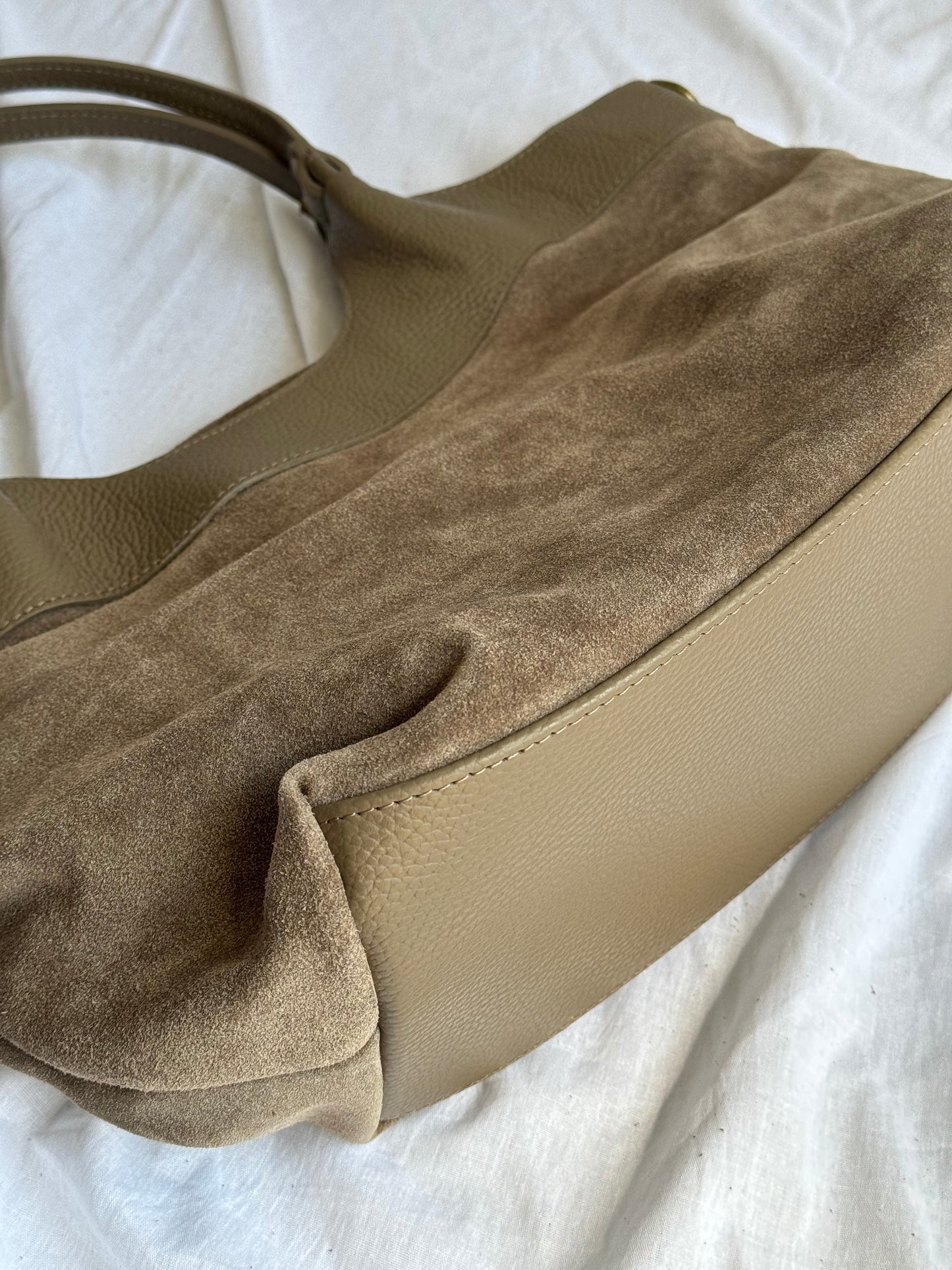 borsa in pelle scamosciata