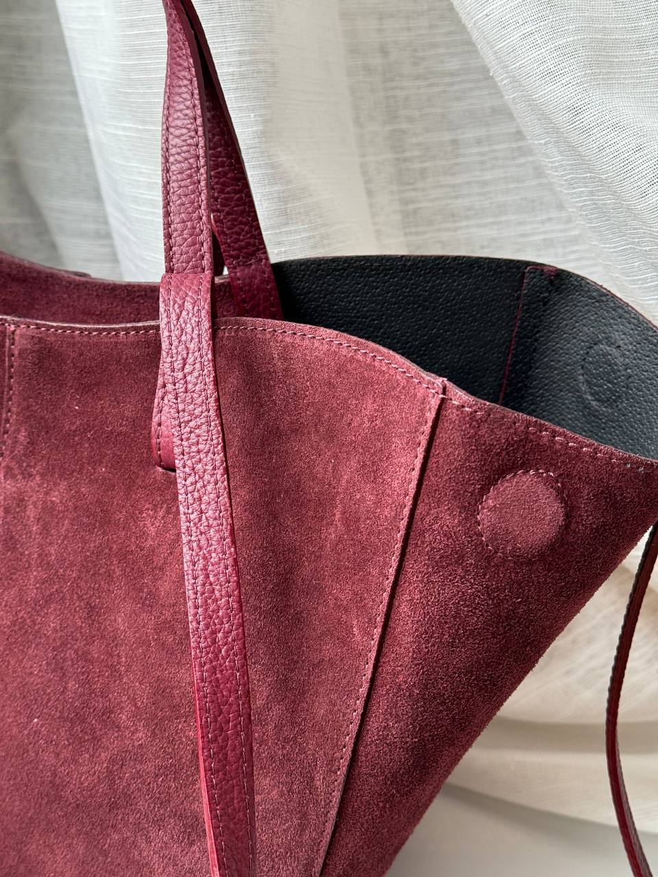 borsa con doppi manici magnetici