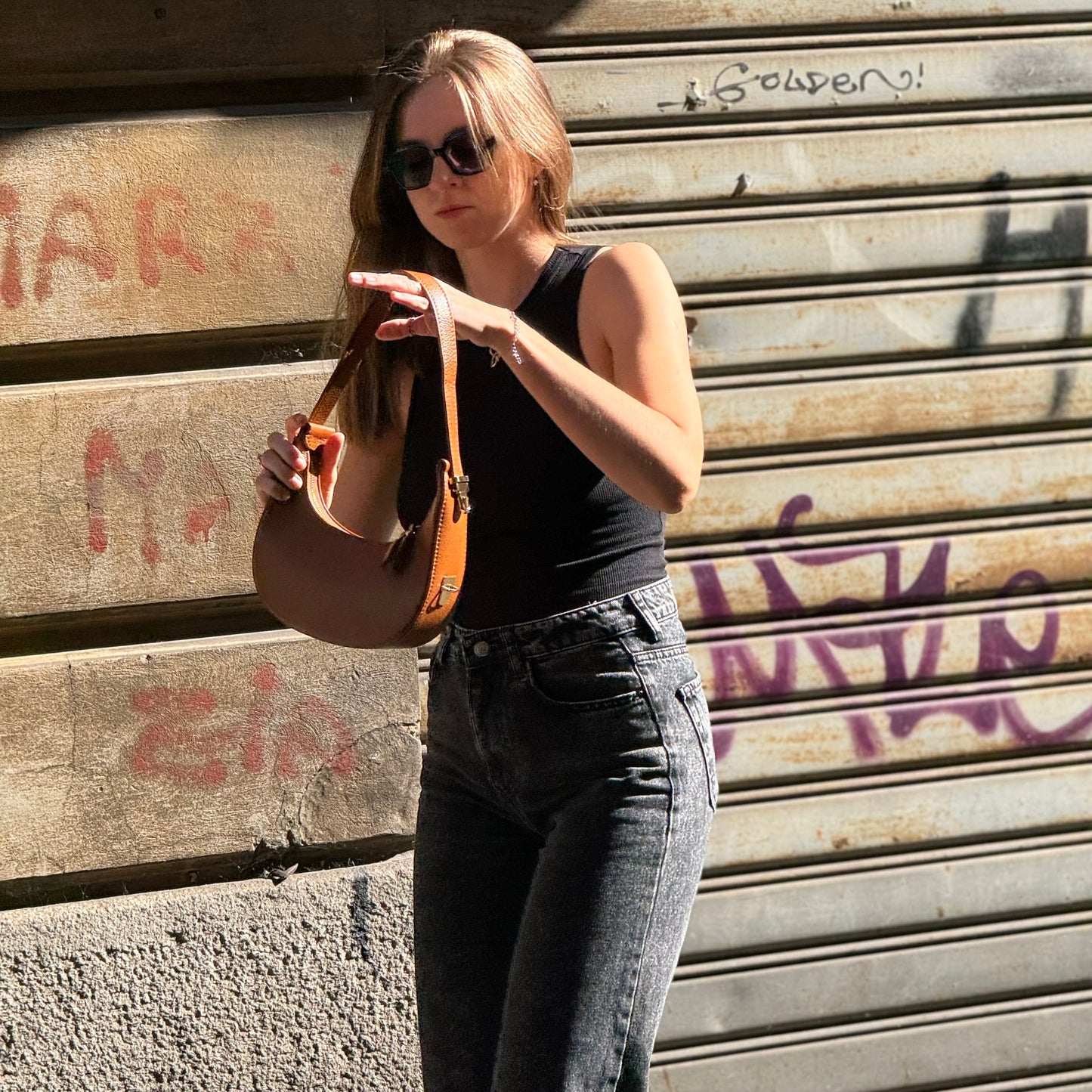 Borsa con manico regolabile
