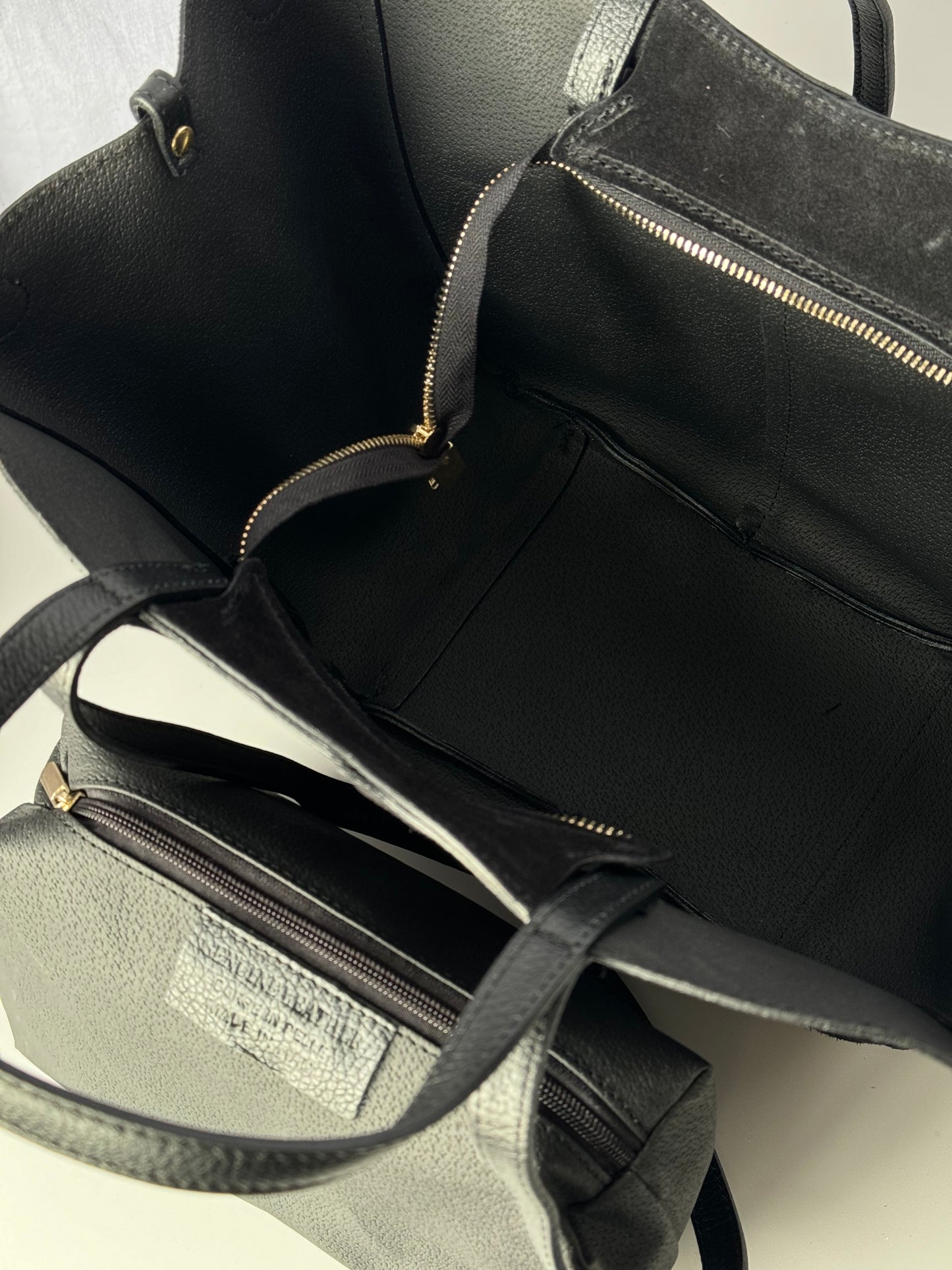 borsa con doppi manici magnetici