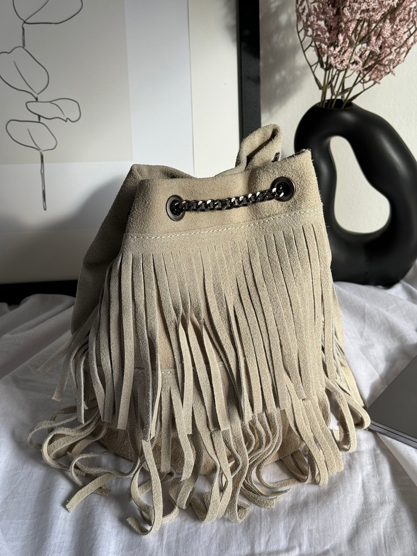 borsa a secchiello in pelle scamosciata