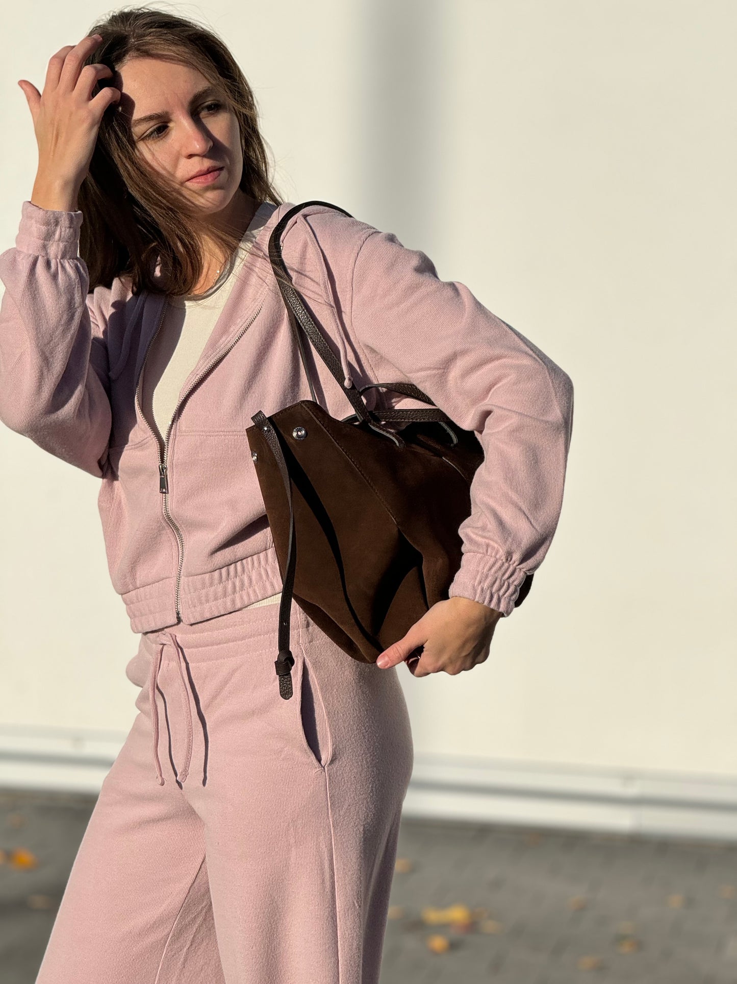 borsa con doppi manici e bottoni