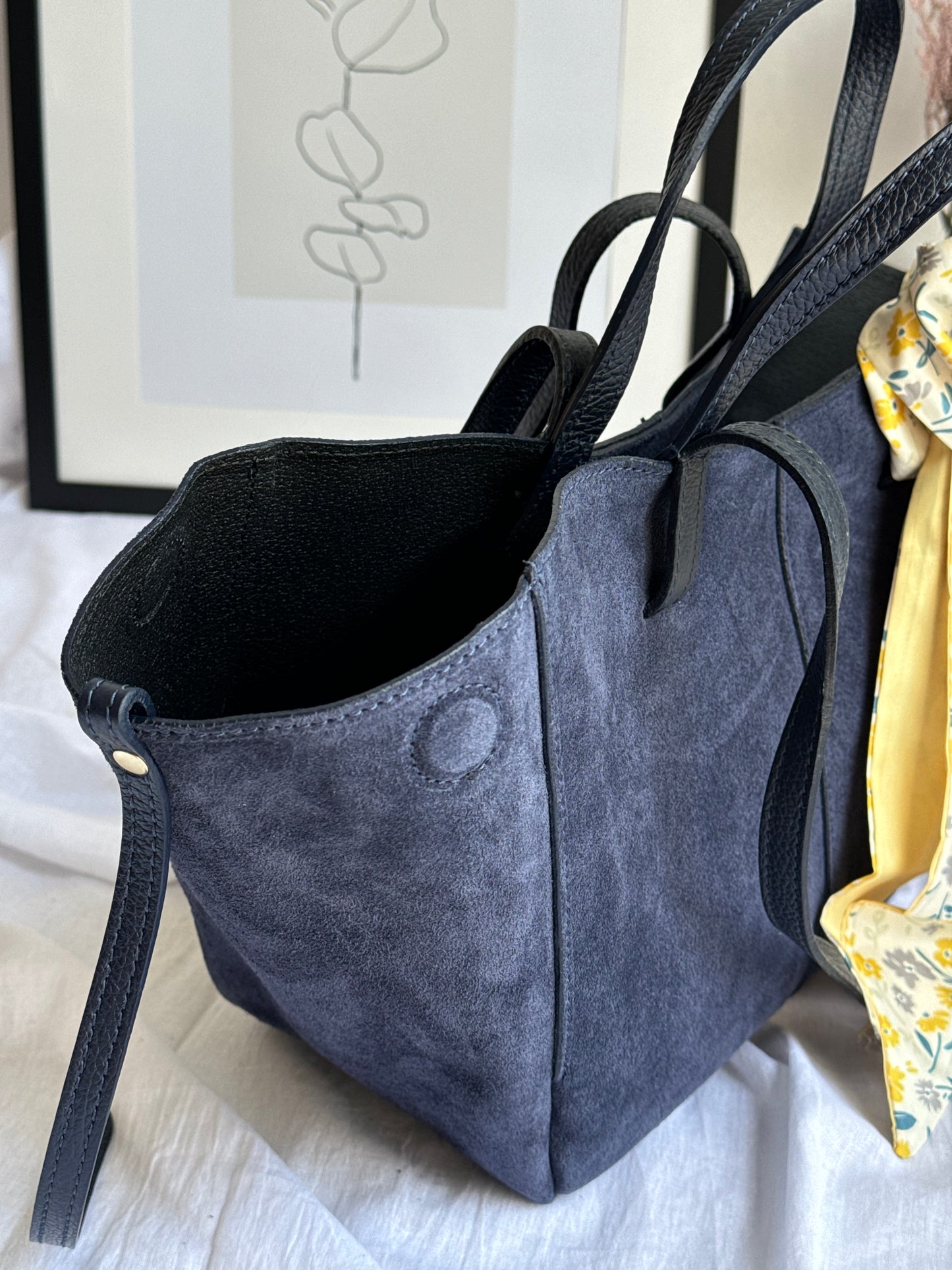 borsa con doppi manici magnetici