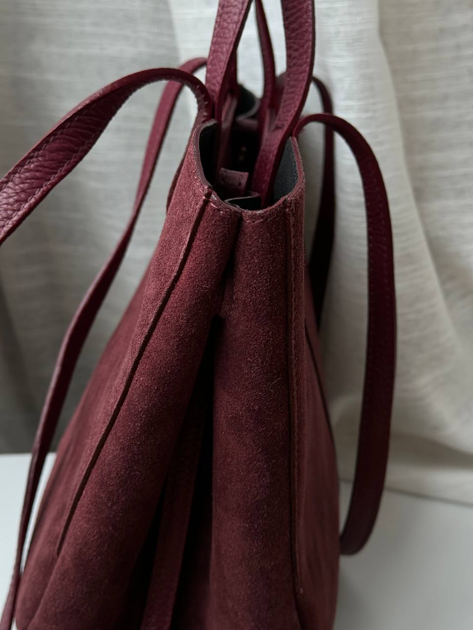 borsa con doppi manici magnetici