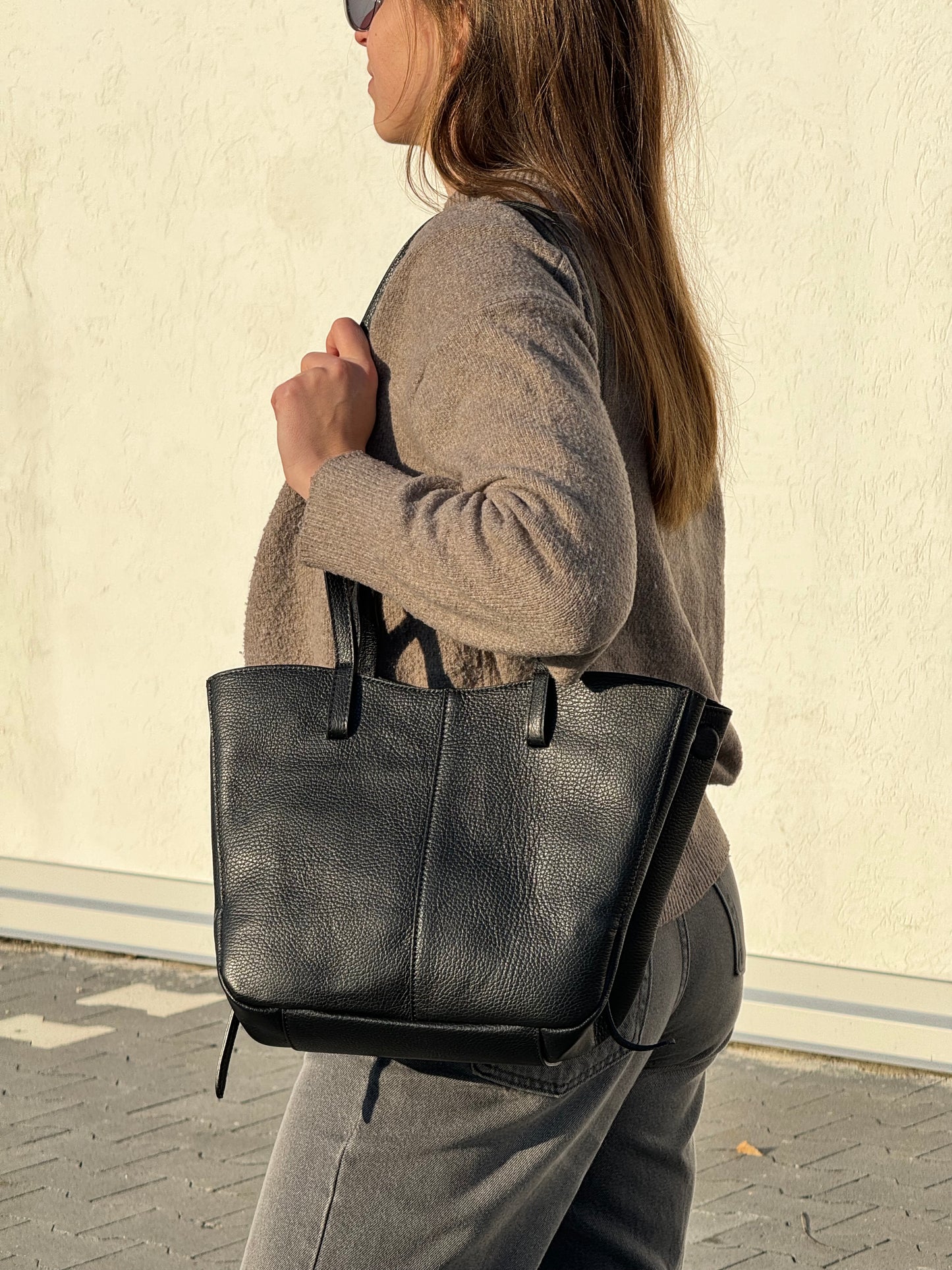Borsa con doppio manico in pelle