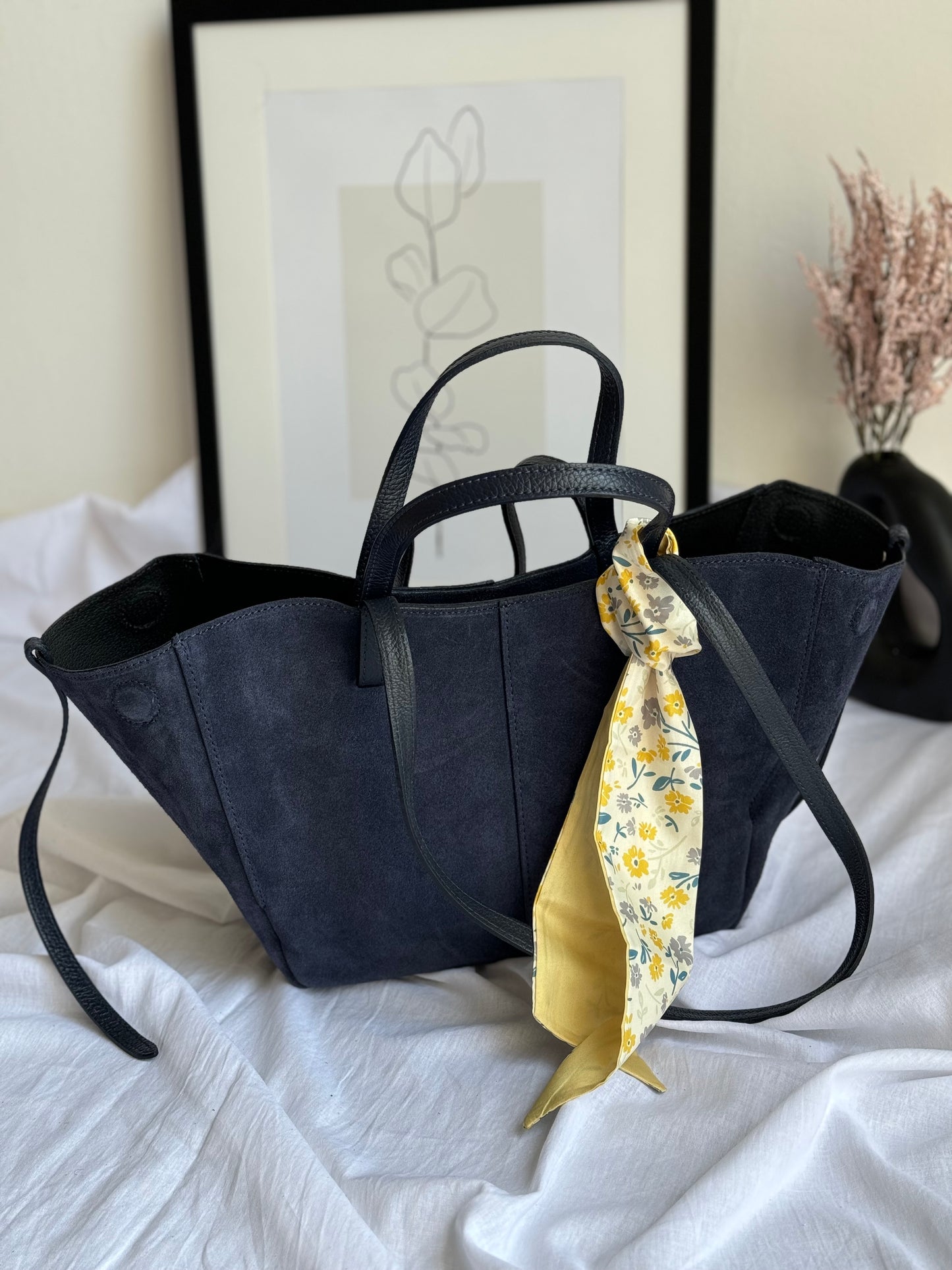 borsa con doppi manici magnetici