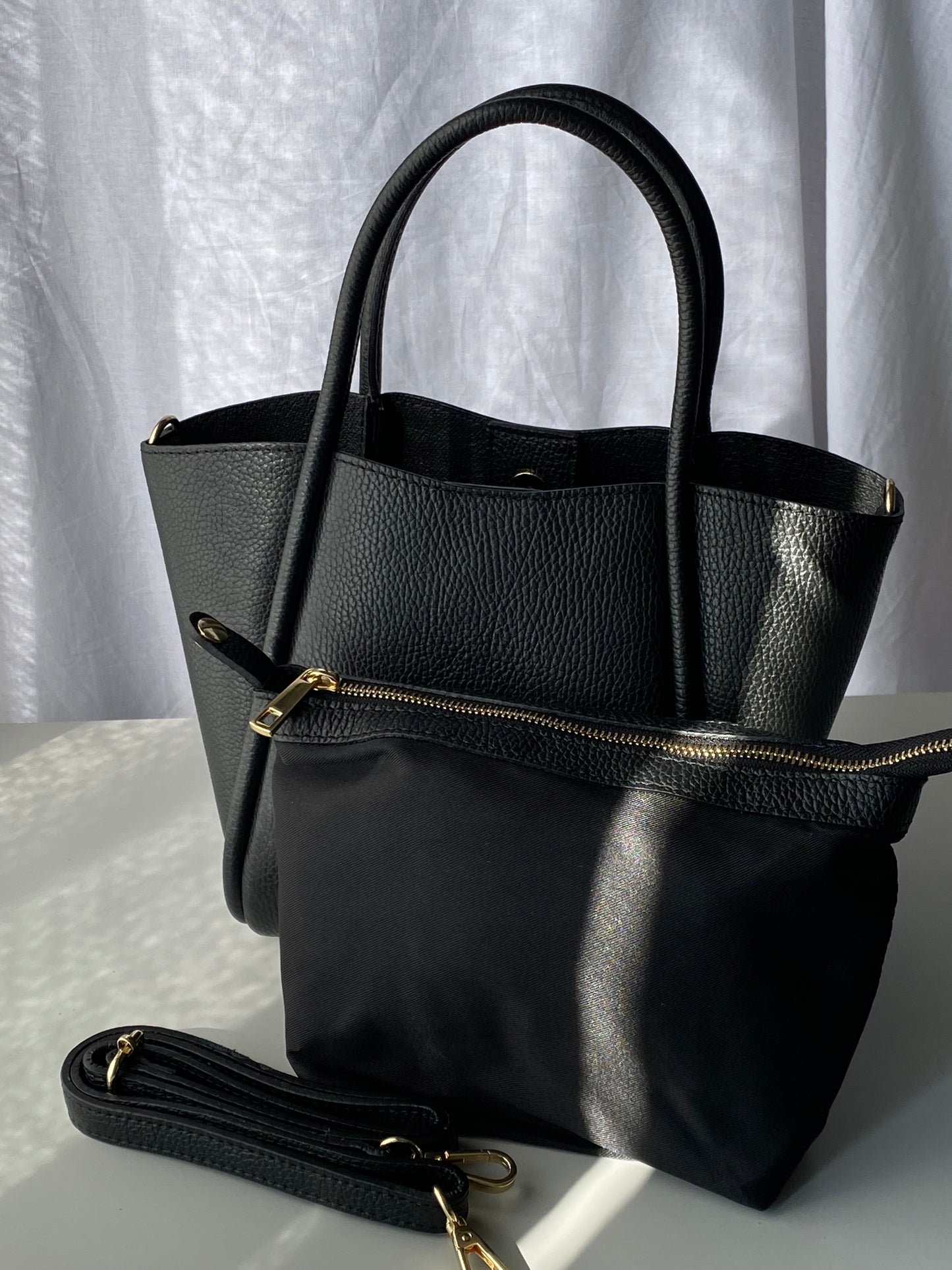 Borsa con tracolla e pochette