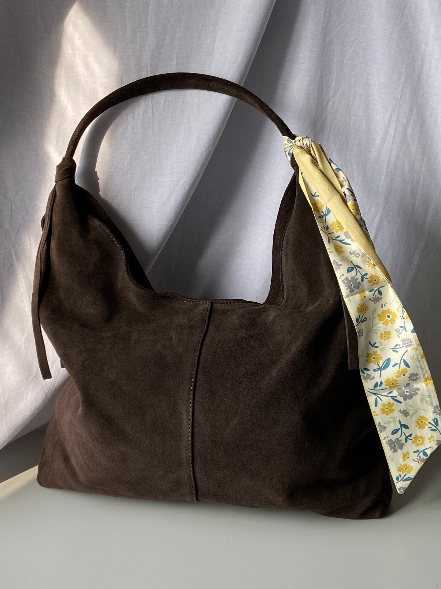 Borsa hobo in pelle scamosciata