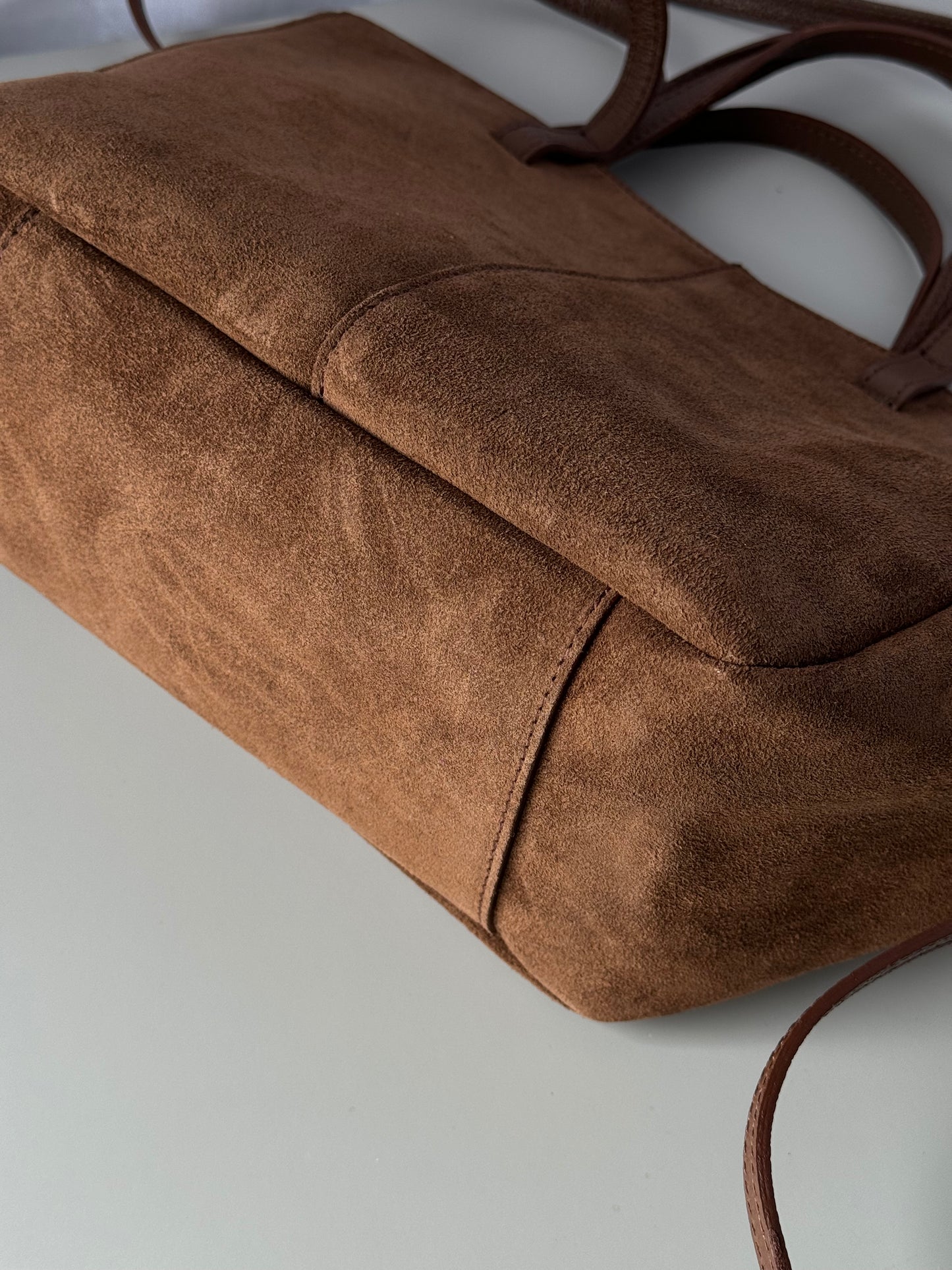 borsa con doppi manici magnetici
