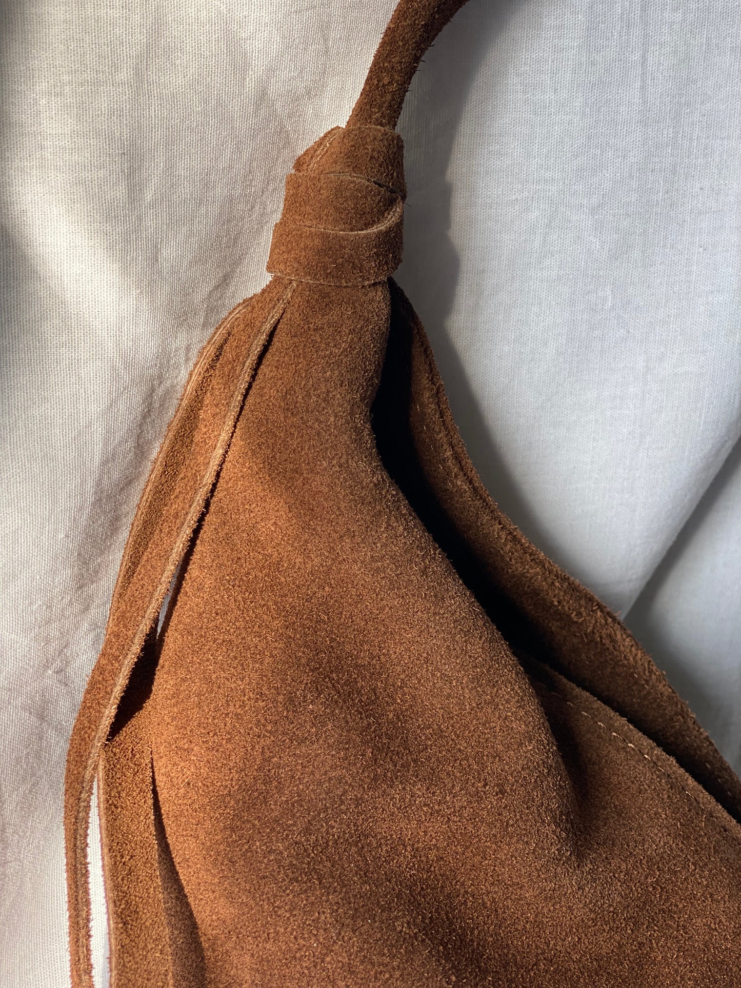 Borsa hobo in pelle scamosciata